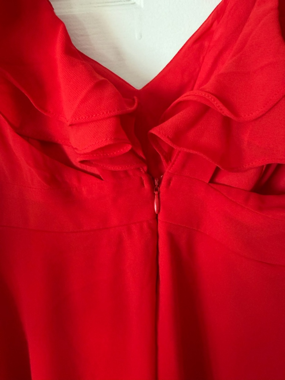 NWT Lulu's Red Ruffle V-Neck Mini Dress - Picture 9 of 11